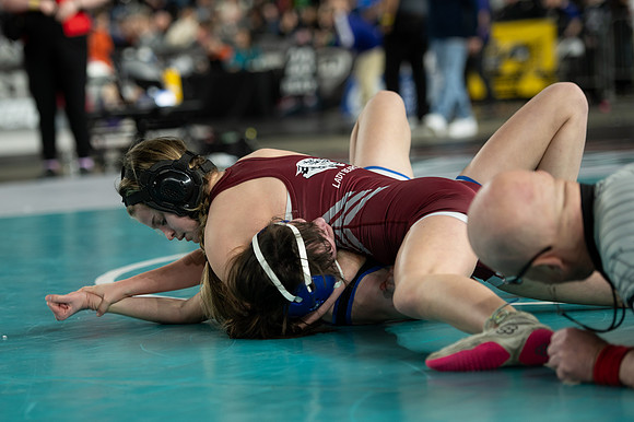 Linden Varick (W. F. West (Girls)) defeated Mia Amick (North Mason)-012