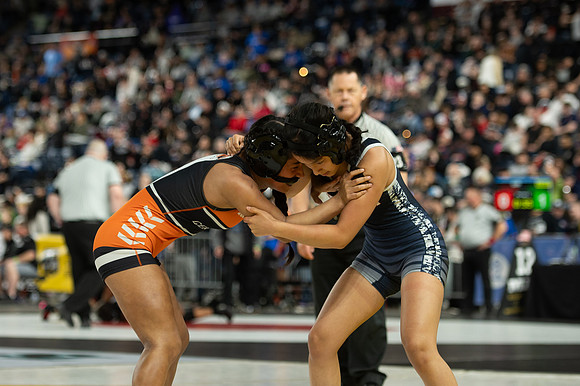 -Jocelyn Navarro (Centralia) defeated Purnima Gurung (Lindbergh)-057