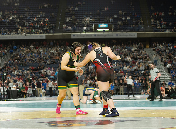 Aspen Hellickson (Clarkston ) defeated Reagan Humphries (Tumwater-195