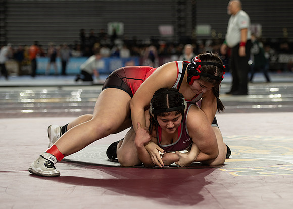 Ynavi Rodriguez (Tenino ) defeated Dyani Hernandez (Wahluke -100