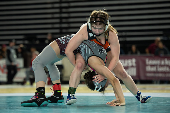 Eva Reinitz (Centralia) defeated Heidy Larios Verduzco (Grandview) -189