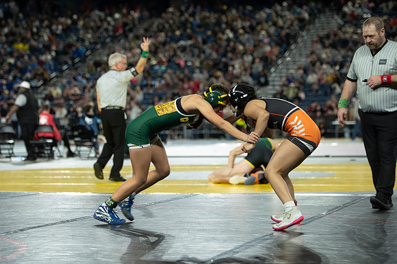 uLna Martinez-Arevalo (Centralia ) defeated Emiko Kondo (Quincy) -1040