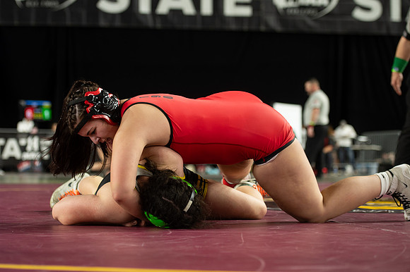 Ynavi Rodriguez (Tenino ) defeated Alara Demir (Vashon Island)-220