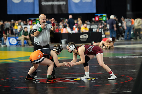 Ramona Reinitz (Centralia) defeated Eden Hornby (W. F. West)-092