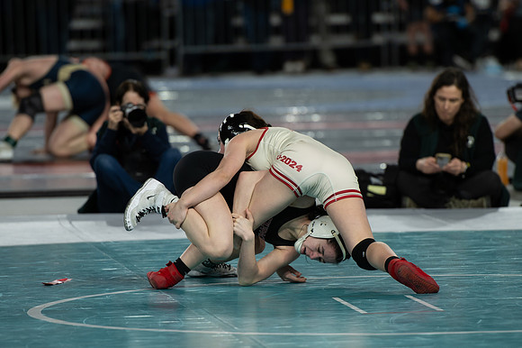 Sloane Kruger (Black Hills) defeated Jade Johnson (Toppenish)-157
