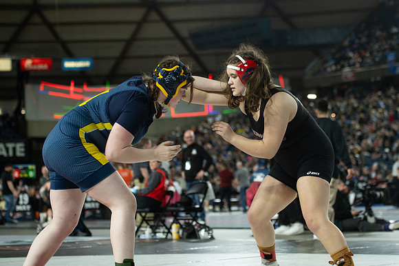 Abigail Warmoth (Aberdeen (Girls)) defeated Isabella Chernard (Black Hills-210