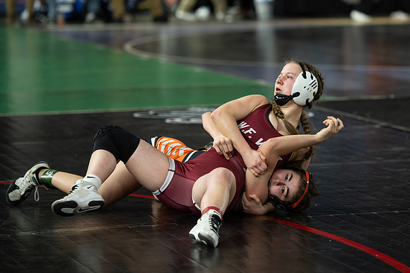 Eden Hornby (W. F. West ) defeated Braylee Blankenship (Centralia )-180