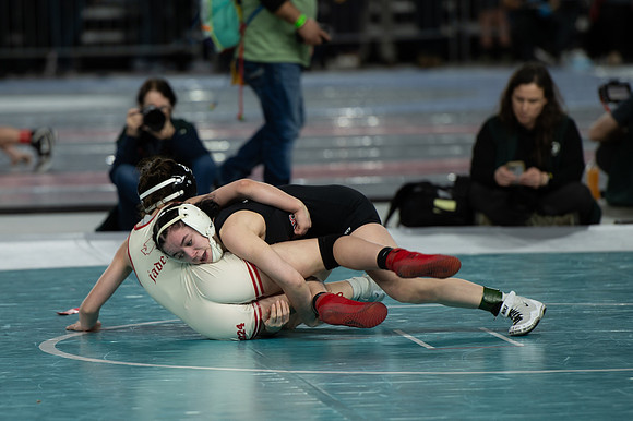 -Sloane Kruger (Black Hills) defeated Jade Johnson (Toppenish)159