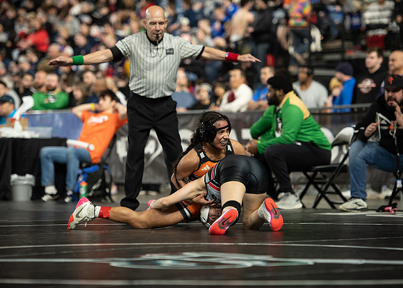 JJocelyn Navarro (Centralia ) defeated Janissa Barrera (Othello )-058
