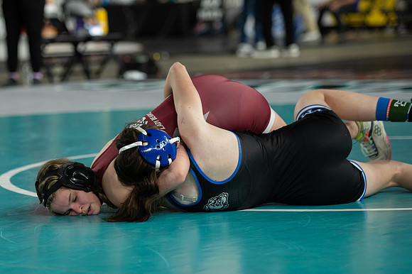 Linden Varick (W. F. West (Girls)) defeated Mia Amick (North Mason)-011