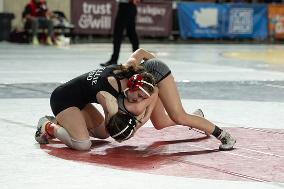 Elliana Doney (Black Hills (Girls)) defeated Lily Freytag-109
