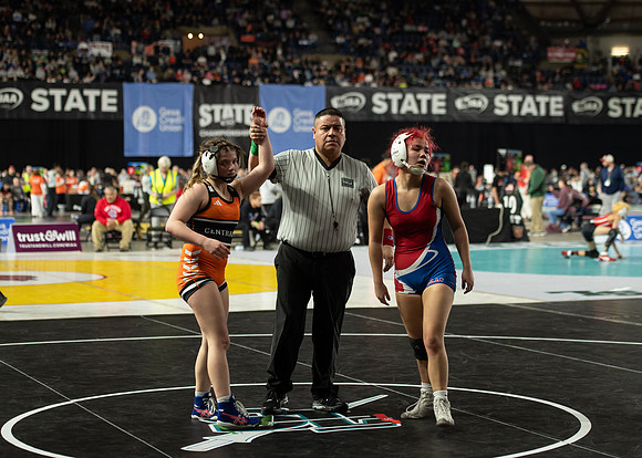 Eva Reinitz (Centralia) defeated Nina Sakumoto (Washington )-072