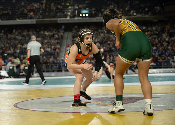 Ramona Reinitz (Centralia ) defeated Crystal Vargas (Quincy )-076