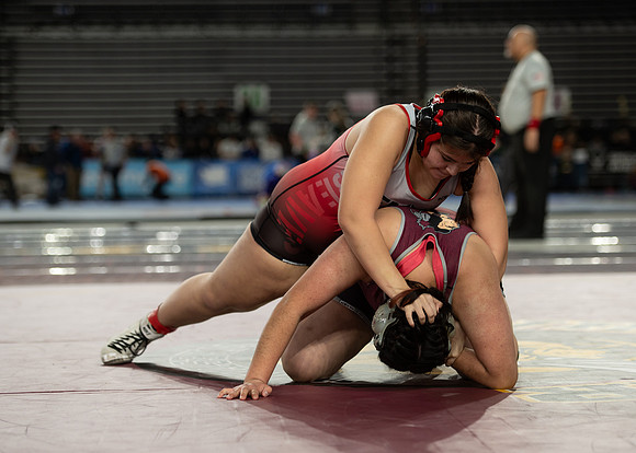 Ynavi Rodriguez (Tenino ) defeated Dyani Hernandez (Wahluke -101